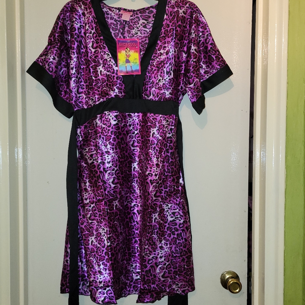 She's cool night gown.